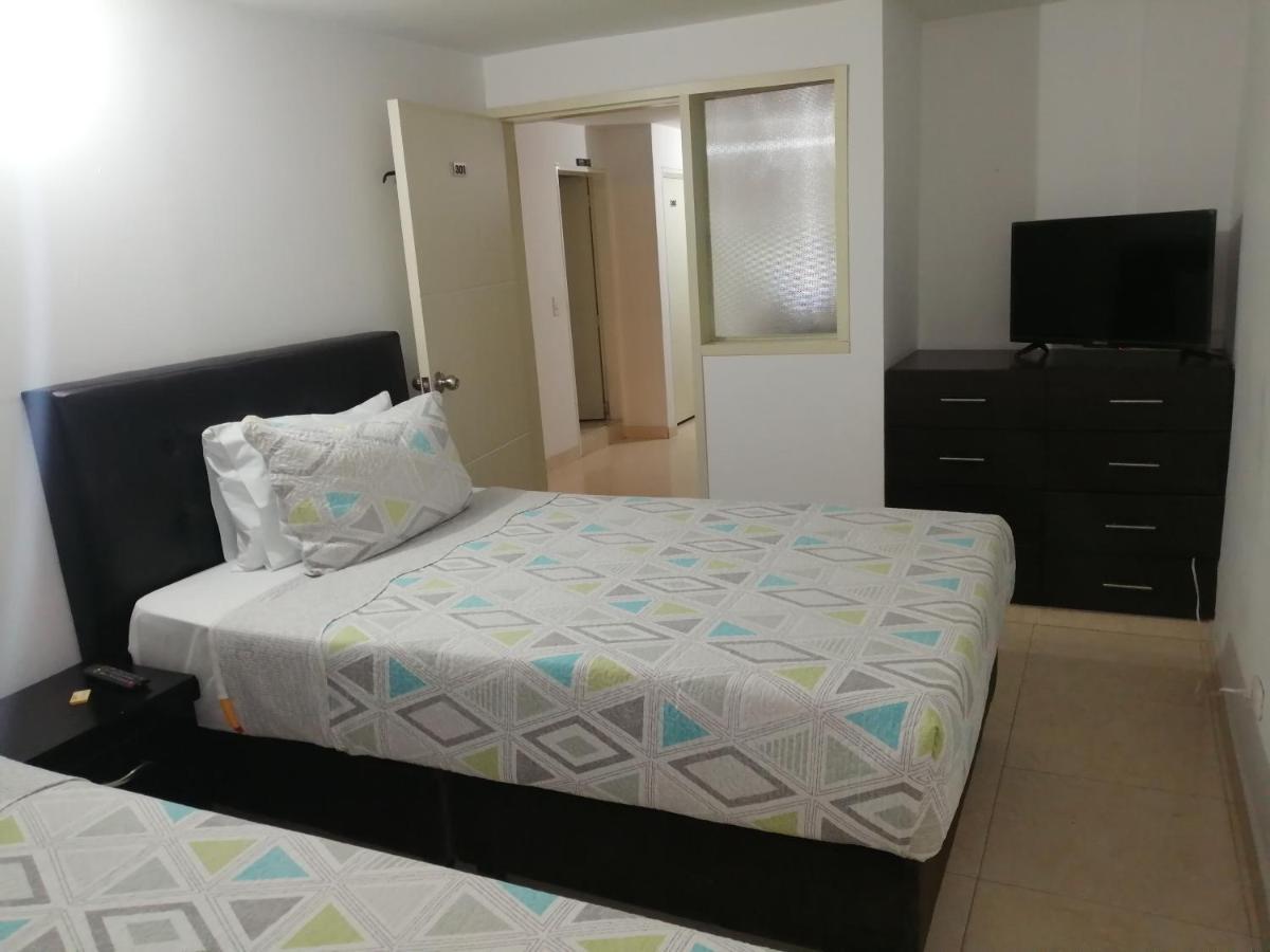 Aparta Hotel Victoria In Bogotá Exteriör bild